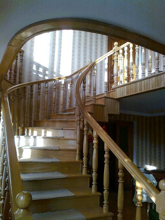 Guest House Medea Τελάβι Εξωτερικό φωτογραφία