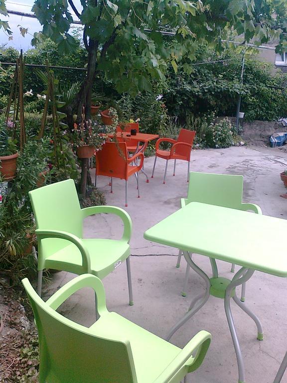 Guest House Medea Τελάβι Εξωτερικό φωτογραφία