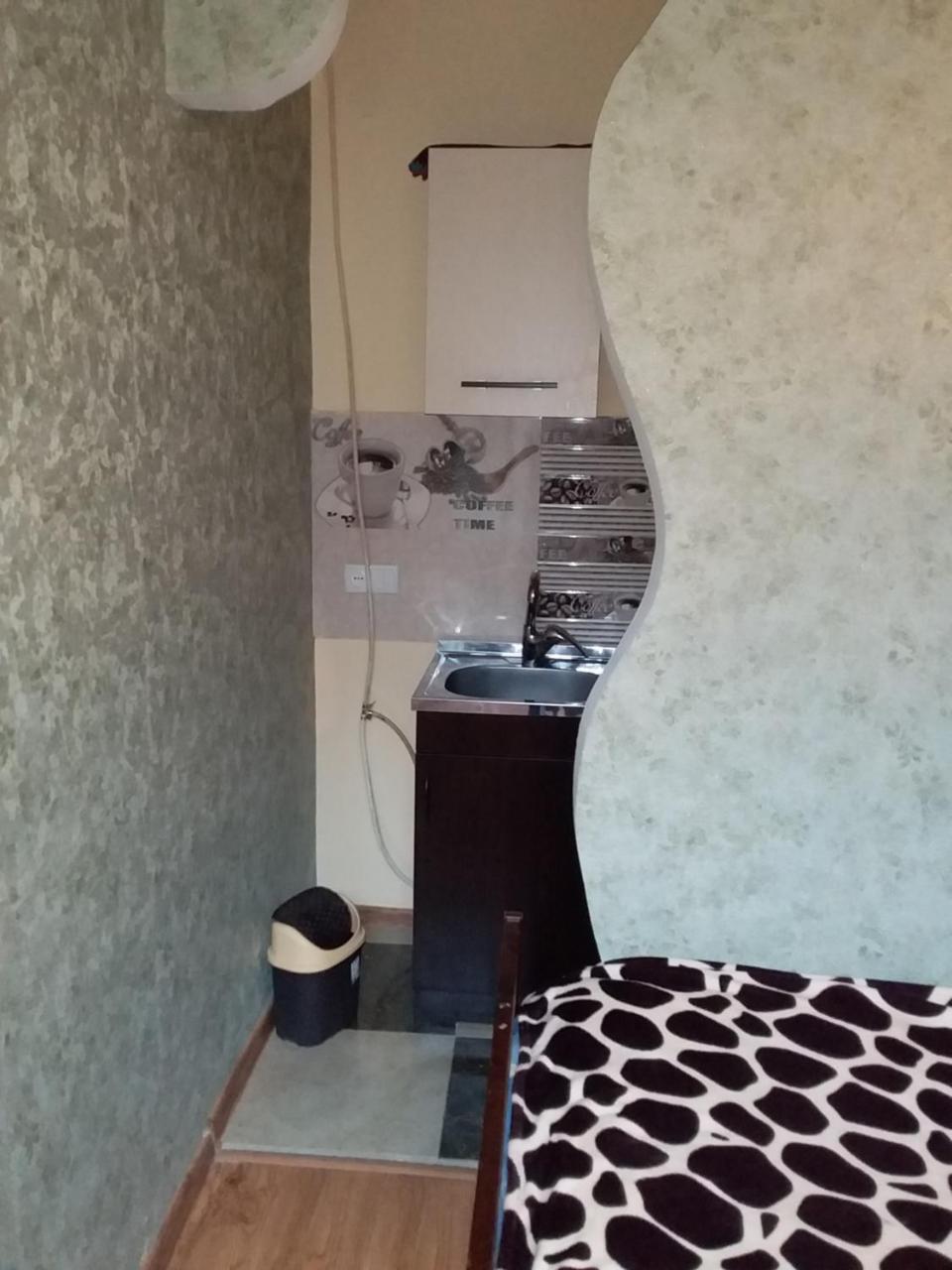 Guest House Medea Τελάβι Εξωτερικό φωτογραφία