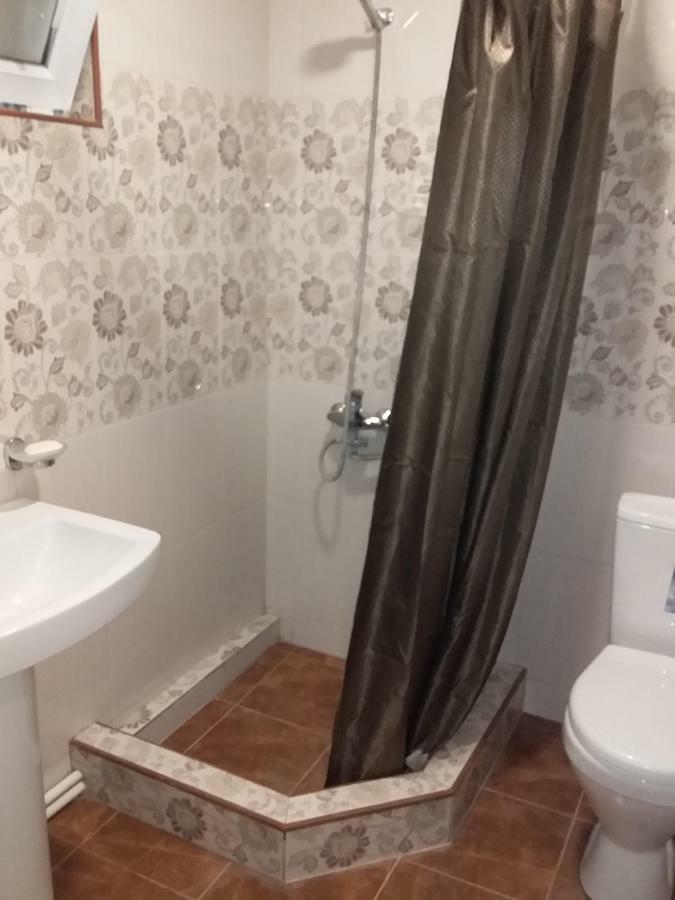 Guest House Medea Τελάβι Εξωτερικό φωτογραφία